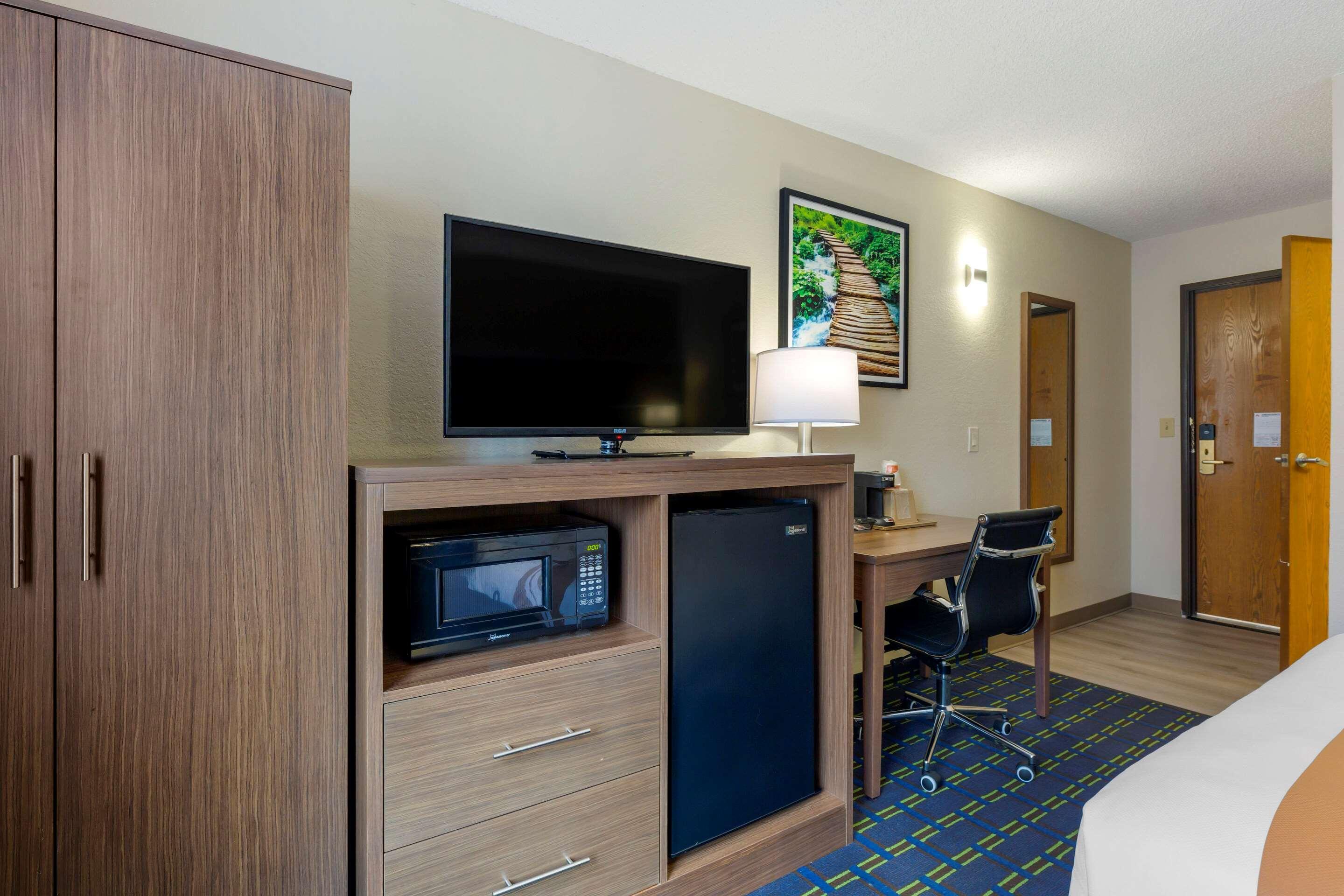 Quality Inn Lee Extérieur photo