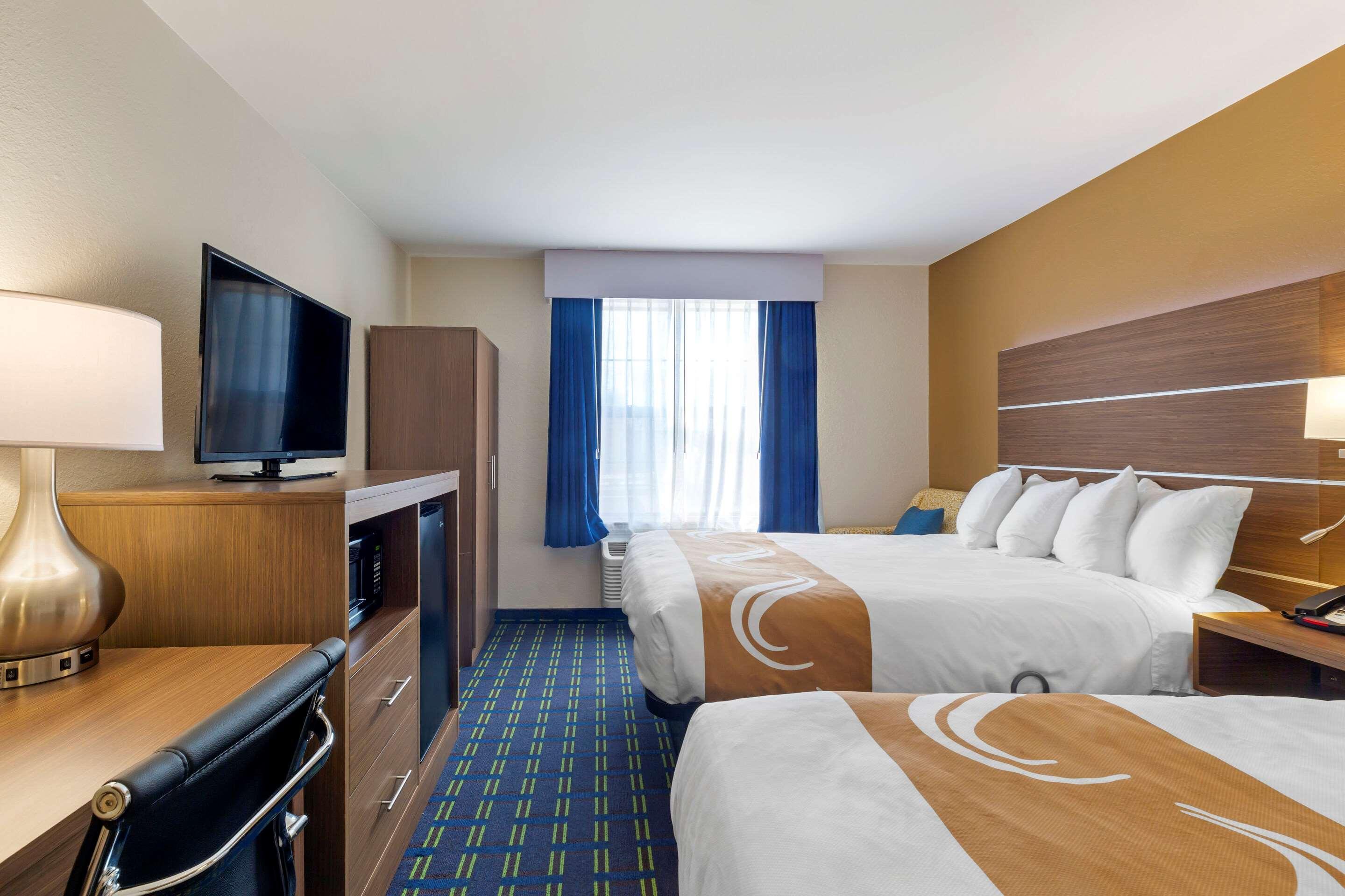 Quality Inn Lee Extérieur photo