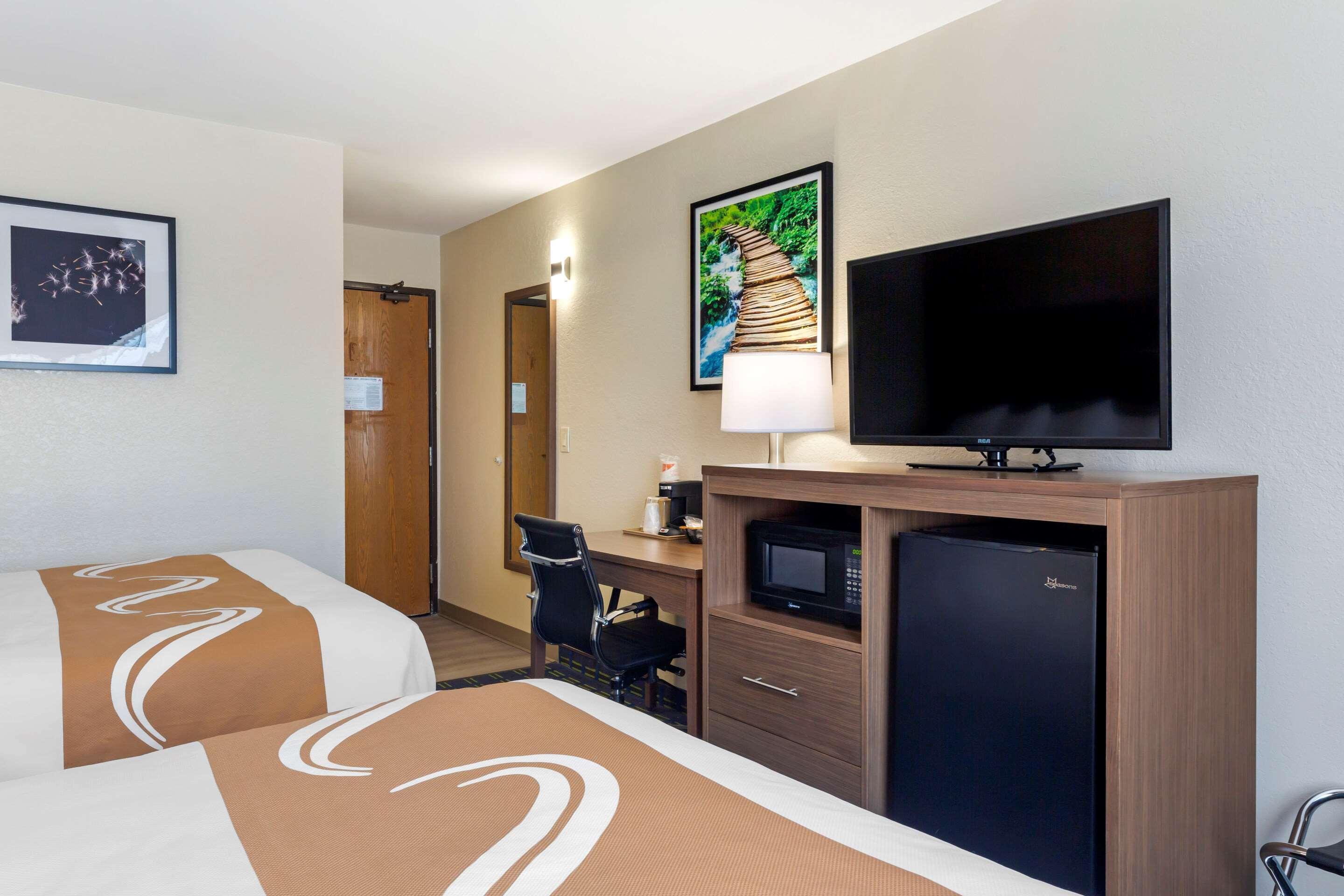 Quality Inn Lee Extérieur photo