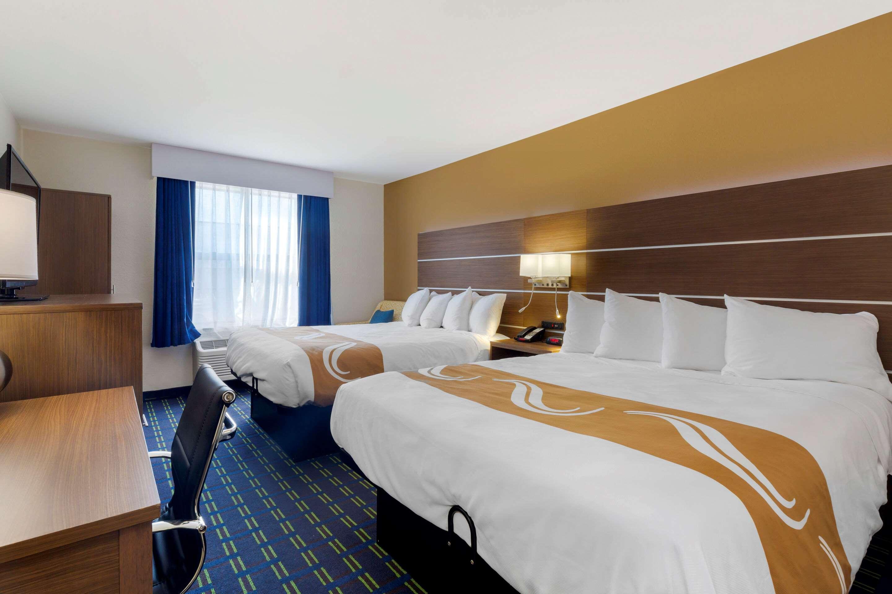 Quality Inn Lee Extérieur photo