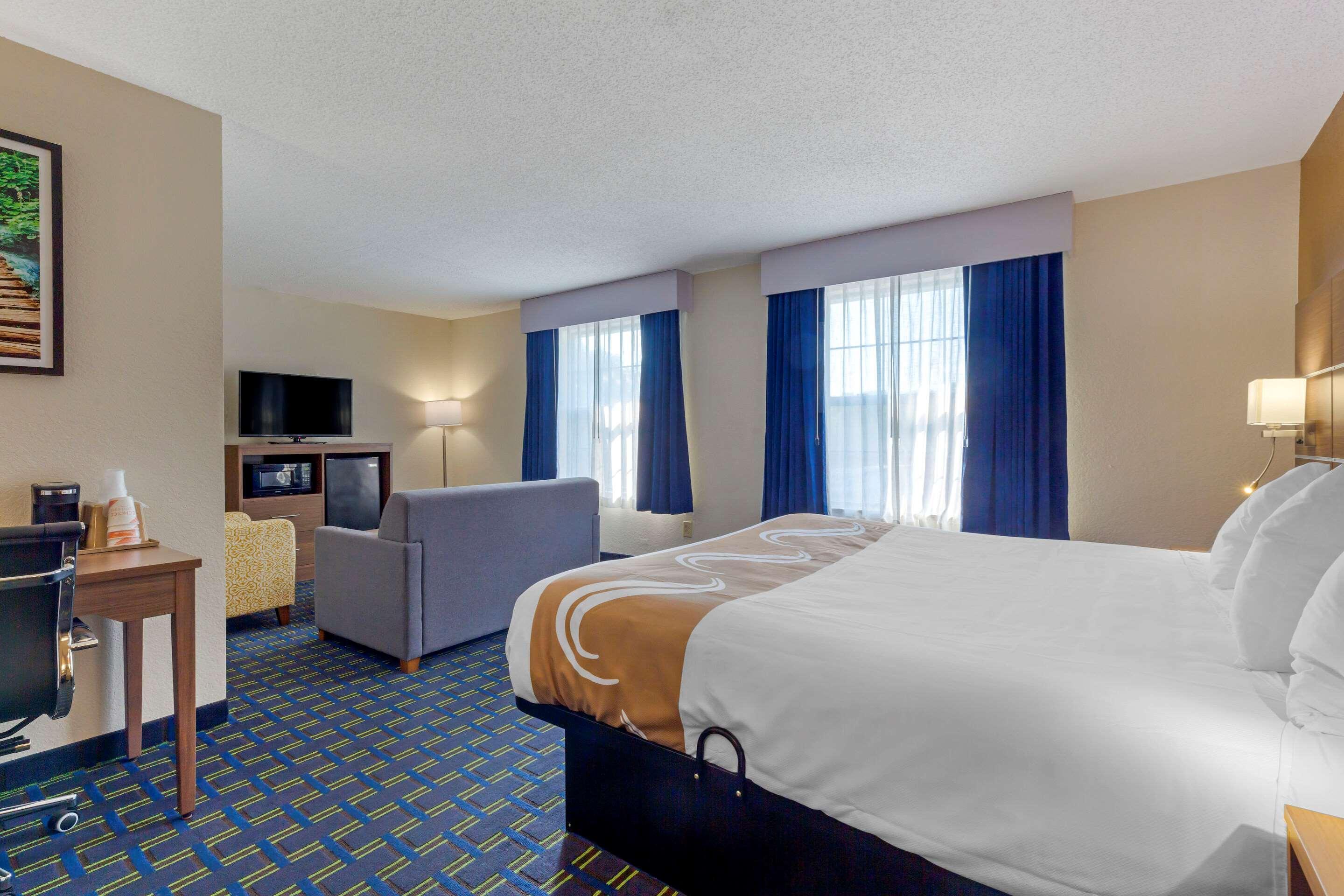 Quality Inn Lee Extérieur photo